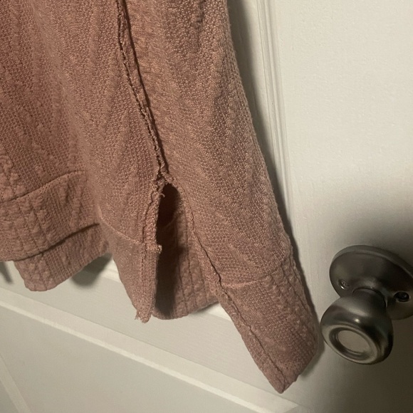 Dusty Mauve Boutique Top with Textured Details and Outseam Hem, Hi-Lo, Small - Picture 3 of 6